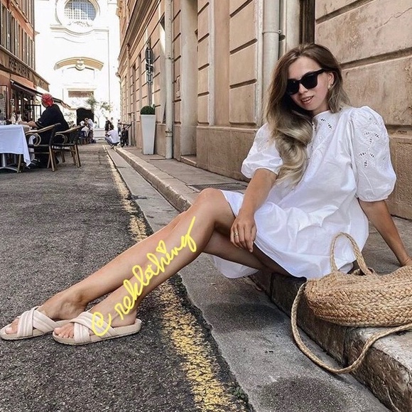 H&M Dresses & Skirts - SOLD! Sweetest Eyelet Embroidery Short Dress